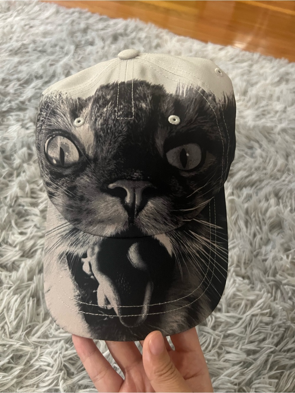 Tory Burch Monochrome Cat Face Baseball Cap - Black & Gray - Picture 2 of 6
